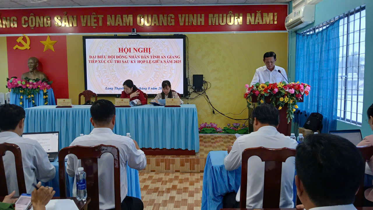 ubmttq-viet-nam-xa-long-thanh-phoi-hop-to-dai-bieu-hdnd-tinh-tiep-xuc-cu-tri-sau-ky-hop-giua-nam